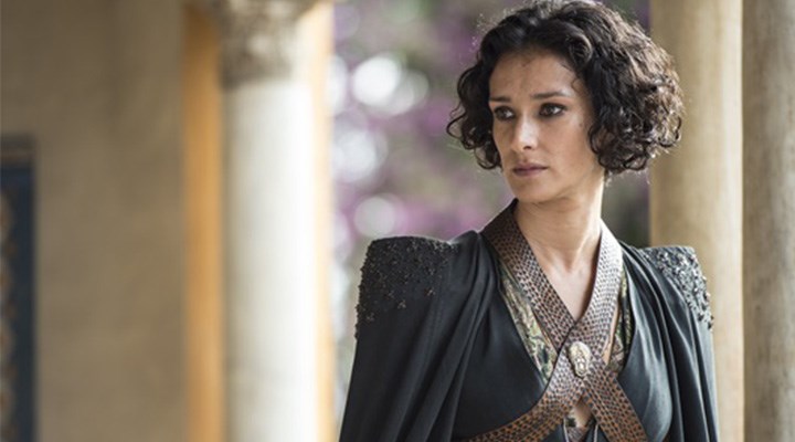 Game of Thrones oyuncusu Indira Varma’nın koronavirüs testi pozitif çıktı