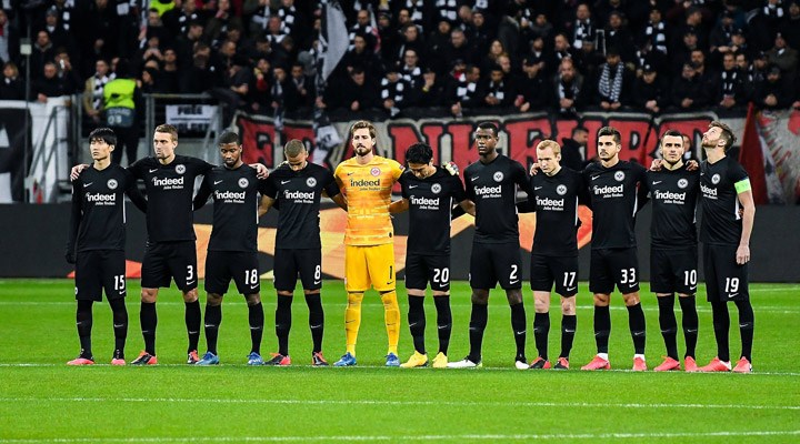Eintracht Frankfurt'un bir oyuncusunda koronavirüs çıktı, takım karantinaya alındı