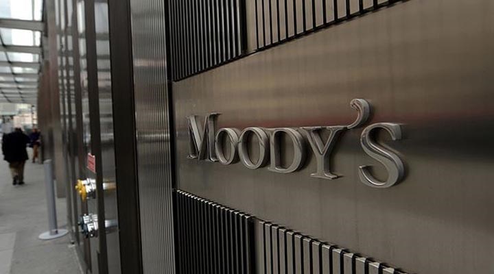 Moody’s salgın nedeniyle küresel büyüme tahminini düşürdü