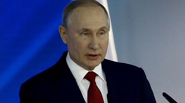 Putin 'ücretli tatil' süresini 30 Nisan'a kadar uzattı
