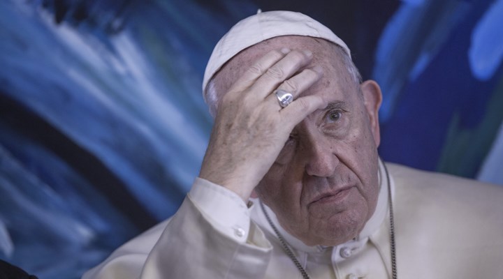 Kardinal Pell’in cinsel taciz mahkumiyetinin bozulmasının ardından Papa, 'haksız yargılananlar' için dua etti