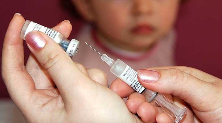 Prof. Dr. Kurugöl'den aşı karşıtlığı ile ilgili açıklama: Garip, anlaşılmaz davranış tarzından artık vazgeçelim
