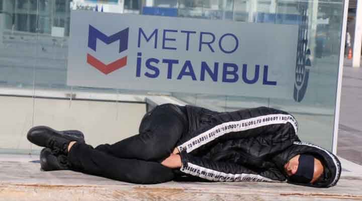 İstanbul'da evsizler dışında sokakta kimse kalmadı