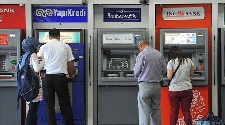 18 yıllık borç ekonomisi hükümeti zora soktu: Bankalara ‘borç vermeye devam edin’ talimatı