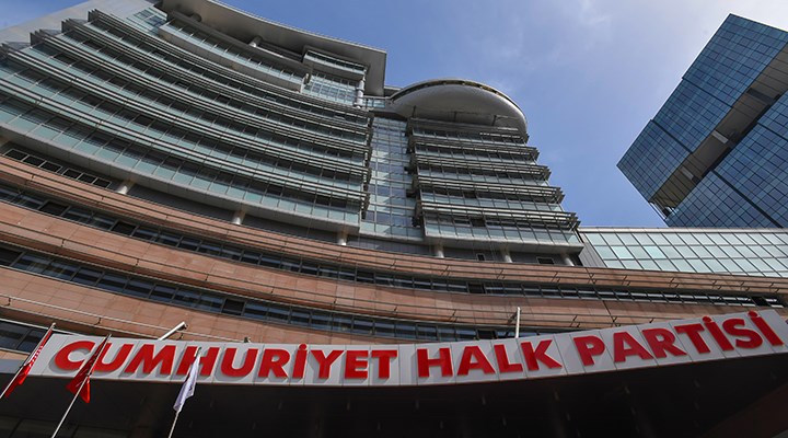 CHP'den Adana'daki sahra hastanesinin mühürlenmesine tepki