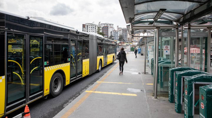 İBB açıkladı: Sokağa çıkma yasağındaki toplu taşıma kullanımında yüzde 20 artış