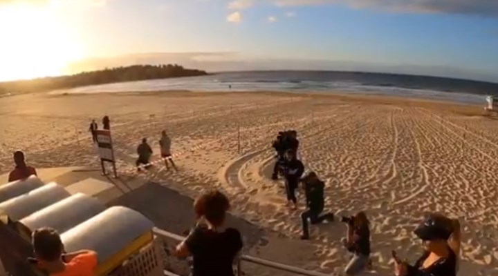 Avustralya’da ünlü Bondi Plajı yeniden açıldı