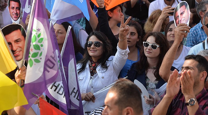 HDP’nin ‘Kardeş Aile Kampanyası’ hedefte: 'Her kuruşun hesabını veririz'