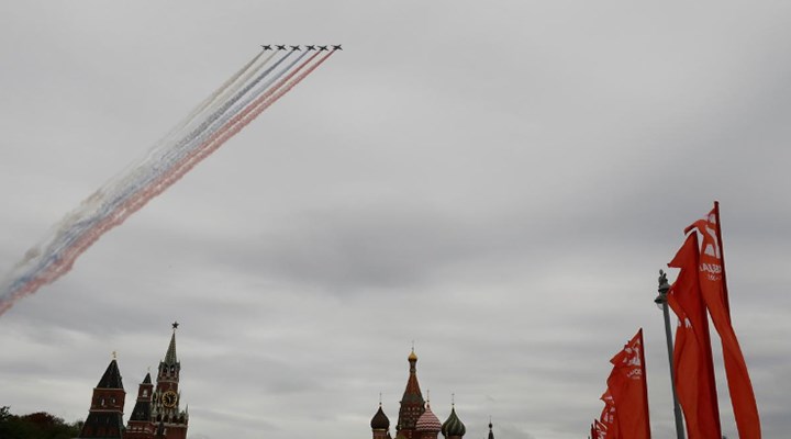 Rusya'da 9 Mayıs Zafer Günü kutlanıyor