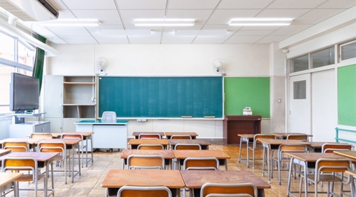 Salgın döneminde özel okul öğretmenleri neredeyse 24 saat çalışıyor