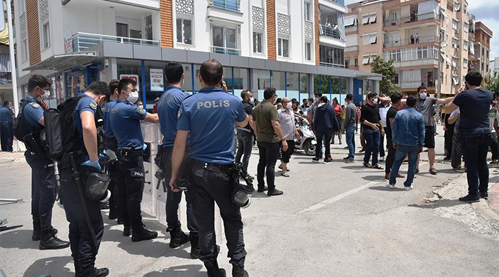 Karantina altındaki mahallede 'gıda eylemine' polis engeli