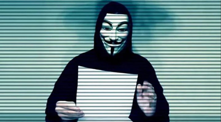 Hacker grubu Anonymous'un 'savaş ilanı' ardından Minneapolis belediyesi ve polisinin siteleri çöktü