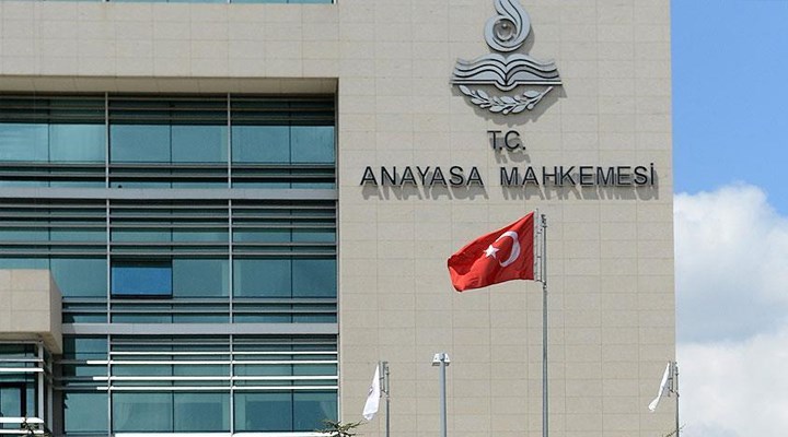 AYM, CHP'nin parti kesin hesabı erteleme talebini reddetti