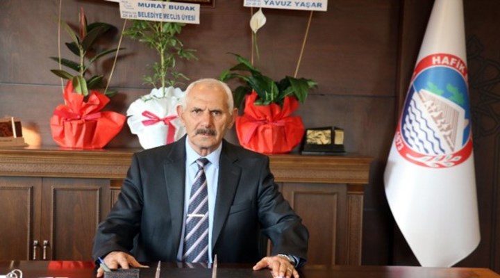 Hafik belediye başkanı, MHP'nin listesinden atıldı