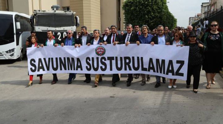İstanbul Barosu Başkanı Mehmet Durakoğlu'ndan miting çağrısı