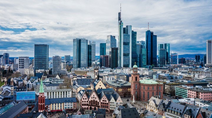 Alman finans sektöründe 2 milyar Avro’luk bilanço skandalı