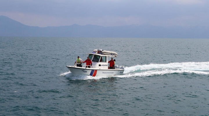 Van'daki tekne faciasında ölü sayısı 11'e yükseldi: 17 kişi hakkında yakalama kararı