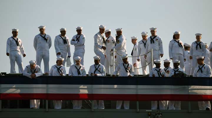 ABD'yi sarsan ‘Çin malı’ iddiası: Donanmaya kask ve zırh satıldı