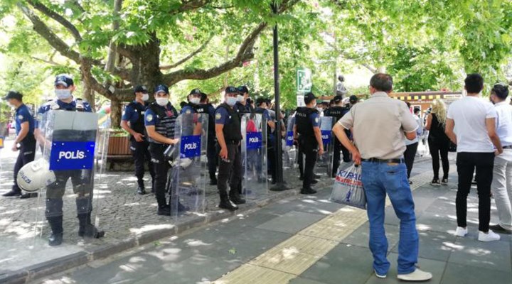 Ankara, İstanbul ve İzmir'de avukatlardan "çoklu baro" protestosu