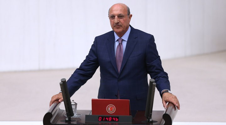İlhan Kesici, 'CHP'den istifa edecek' iddiasını yalanladı