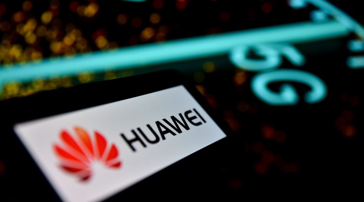 İngiltere, Huawei'nin 5G ekipmanlarını yasakladı
