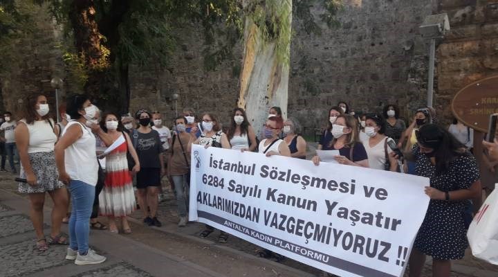 Antalya Kadın Platformu: Haklarımızdan vazgeçmiyoruz