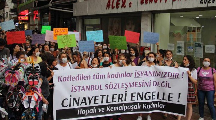 Hopa'da kadınlar isyanda: İstanbul Sözleşmesi'ni değil cinayetleri engelle!