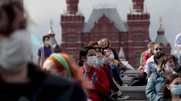 Rusya'da koronavirüs vaka sayısı 800 bini geçti