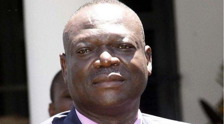 Zimbabve'nin tarım bakanı koronavirüsten yaşamını yitirdi
