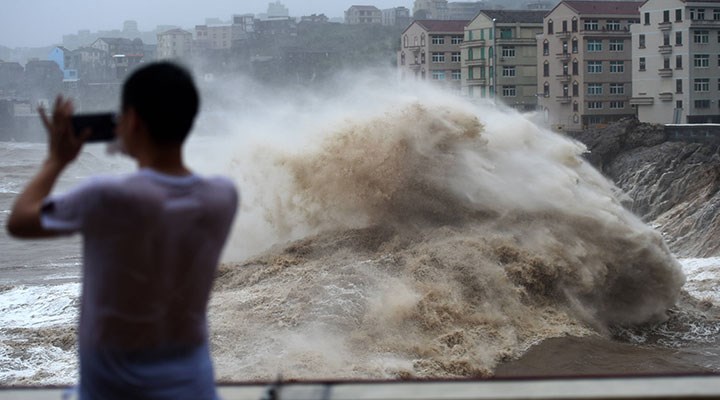Çin’de Hagupit tayfunu nedeniyle 380 binden fazla kişi tahliye edildi