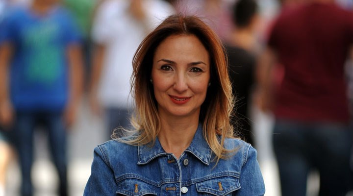 CHP Kadın Kolları Kurultayı’nda Aylin Nazlıaka yeni başkan seçildi