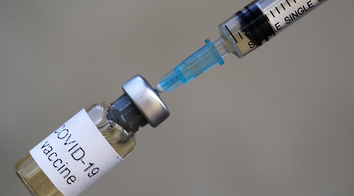 Oxford'un koronavirüs aşısının fiyatı belli oldu