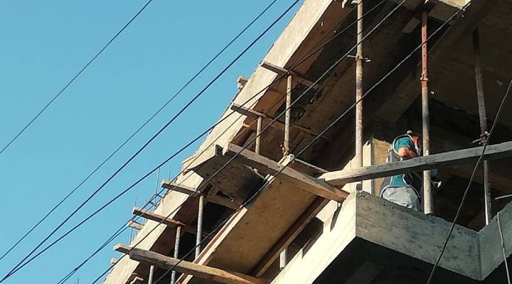 Kocaeli'de elektrik akımına kapılan inşaat işçisi hayatını kaybetti