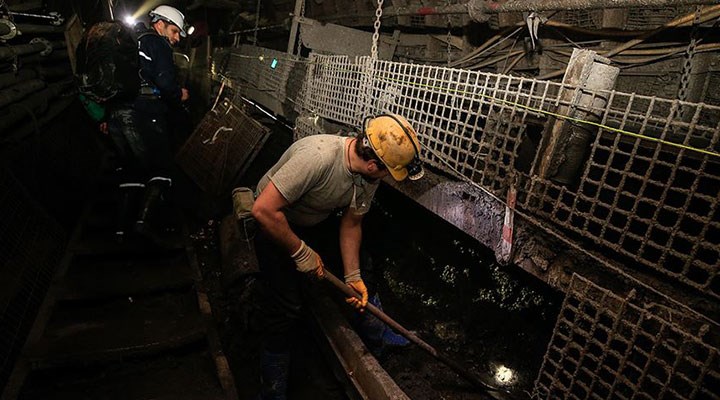 Madencinin canı kafeslere tıkıldı