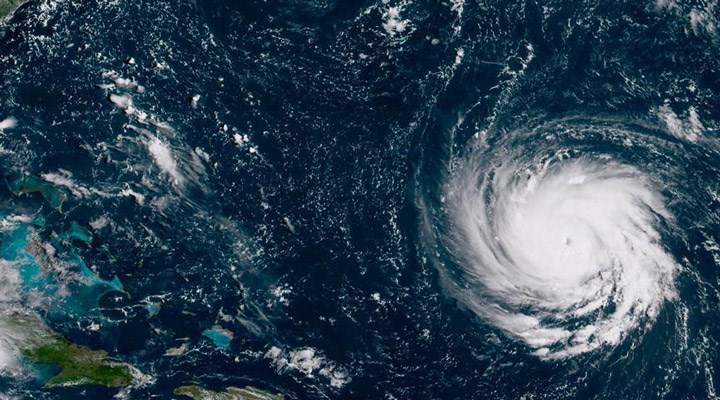 ABD kıyılarına aynı anda iki fırtına yaklaşıyor: 'Fujiwhara etkisi' gerçekleşebilir