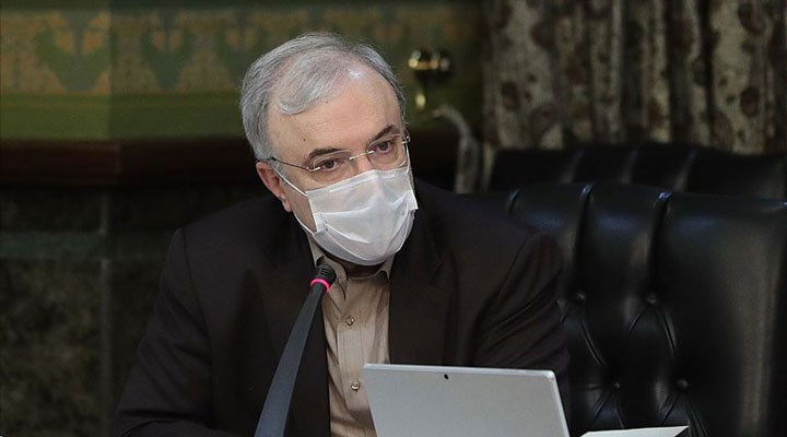 İran'da Sağlık Bakanı'ndan seyahat uyarısını eleştiren Turizm Bakanı'na tepki