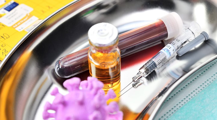 Almanya, Covid-19 aşısı için "riskli kestirme yollara" başvurmayacak