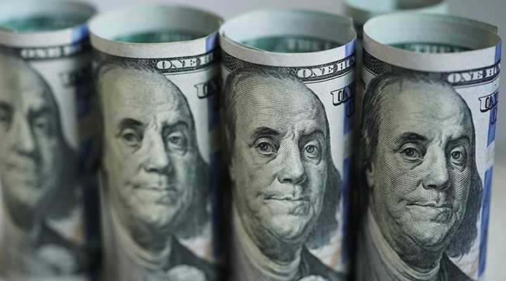 Bir sınırı daha aştı: Dolar’ın yükselişi tarihi rekorlarla sürüyor