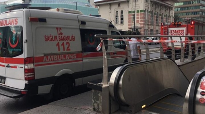 İstanbul'da metro istasyonunda intihar