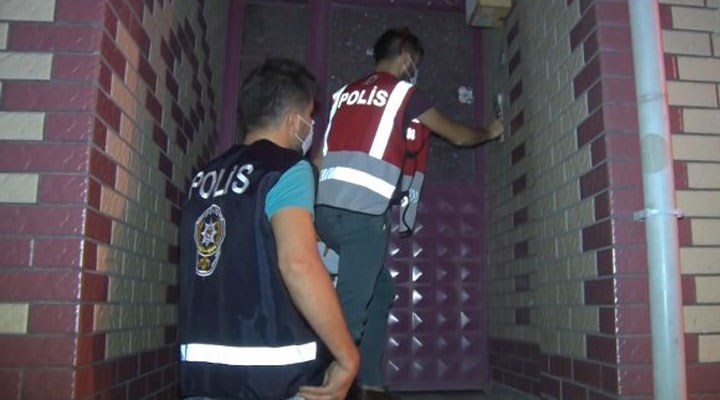 İstanbul'da aranan kişilere yönelik operasyon: Çok sayıda gözaltı
