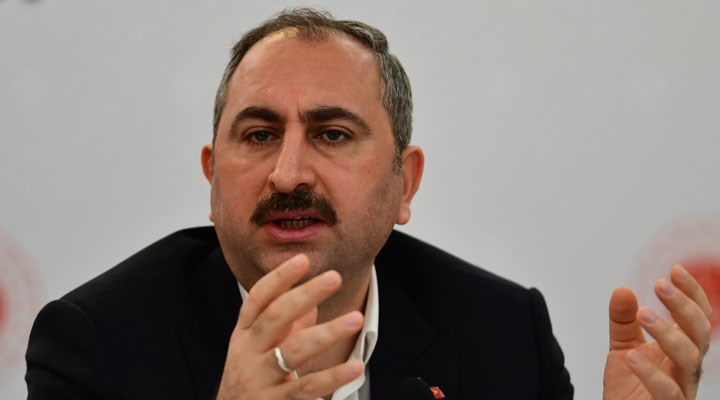 Adalet Bakanı Gül, sosyal medyada 'adalet çağrısı' yapanları eleştirdi