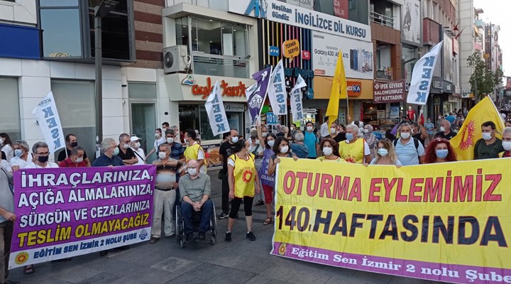 İzmir'de KHK'liler 140'ıncı haftada eylemde: "Adaleti bu topraklara mutlaka getireceğiz"