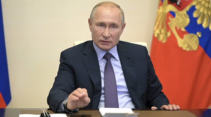 Putin doğum gününde füze test etti