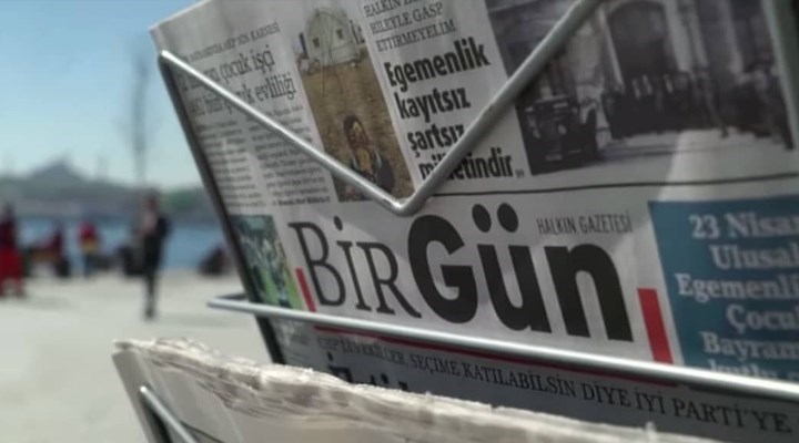 BirGün'e açılan Fuat Avni davasında beraat kararı