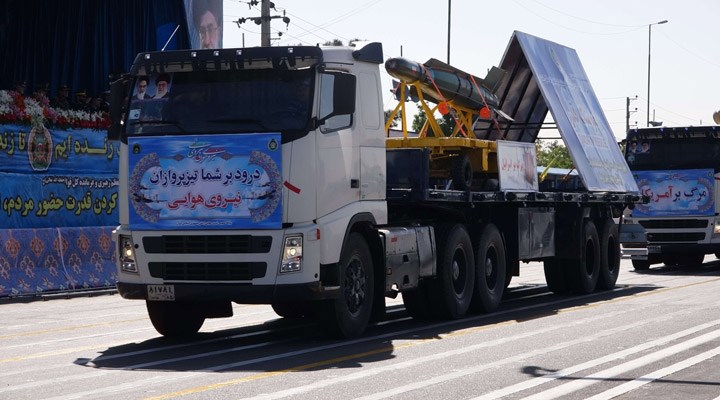 İran, BM'nin uyguladığı silah ambargosunun kaldırıldığını duyurdu