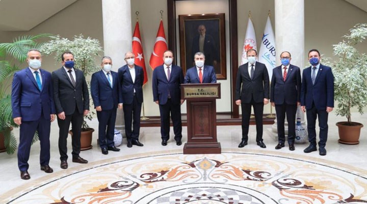 Pandemi toplantısı Bursa’da ‘ani gelişmedi’, AKP’li başkan katıldı