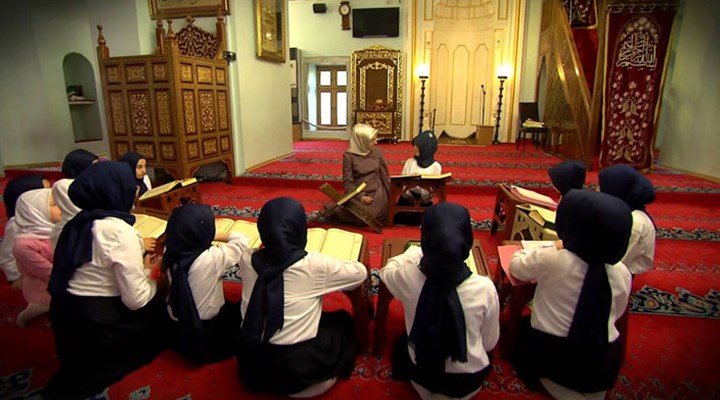Anaokuluna giden çocukların 7'de biri Kuran kurslarında: Çocuklarımızın  geleceği tehlikede