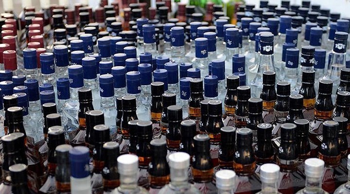 İzmir'de sahte içkiden ölenlerin sayısı 32'ye yükseldi