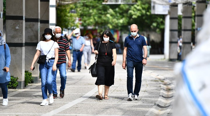 İzmir'de vaka sayısı son 10 günde ikiye katlandı