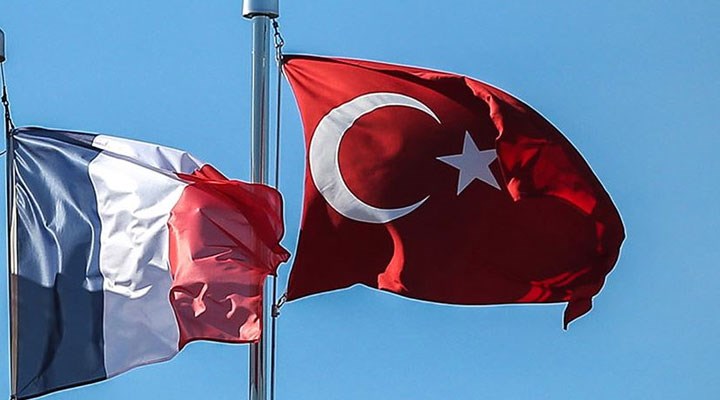 Fransa'dan Türkiye'deki vatandaşlarına çağrı: Kalabalık yerlerden uzak durun